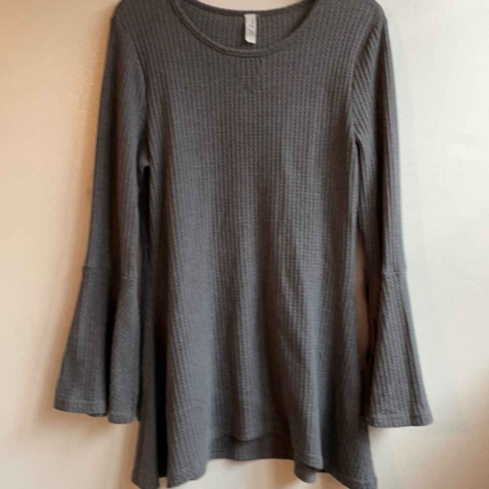 I Love waffle knit bell sleeve tunic top size large